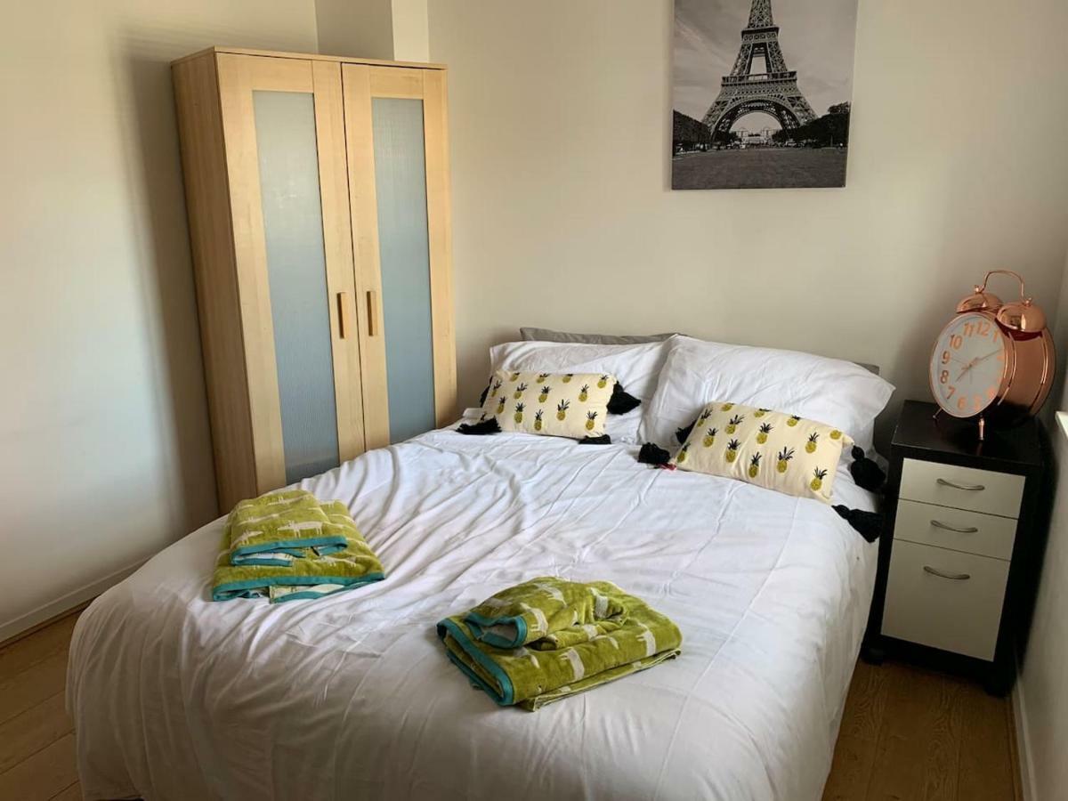 2 Bed Duplex Penthouse Apartment By Mathew Street Sleeps 6 Liverpool Bagian luar foto